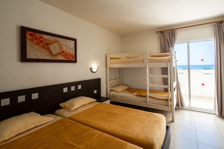 Room 14 of 84