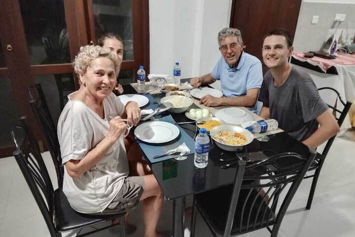 Dining 18 of 21
