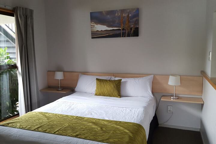 Room 18 of 95