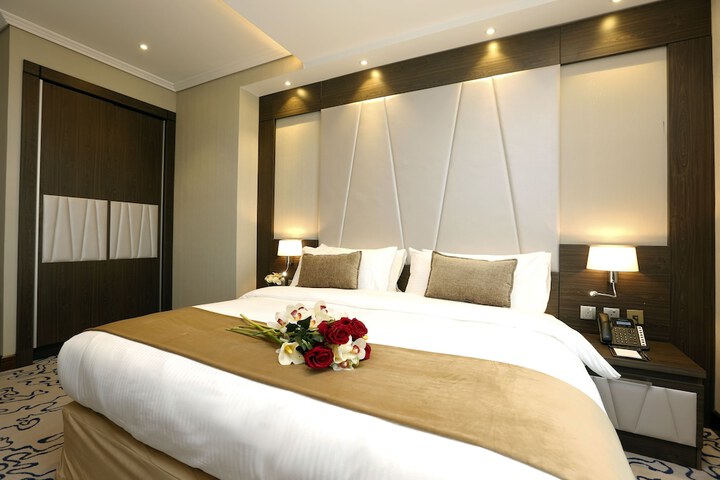 Room 7 of 61
