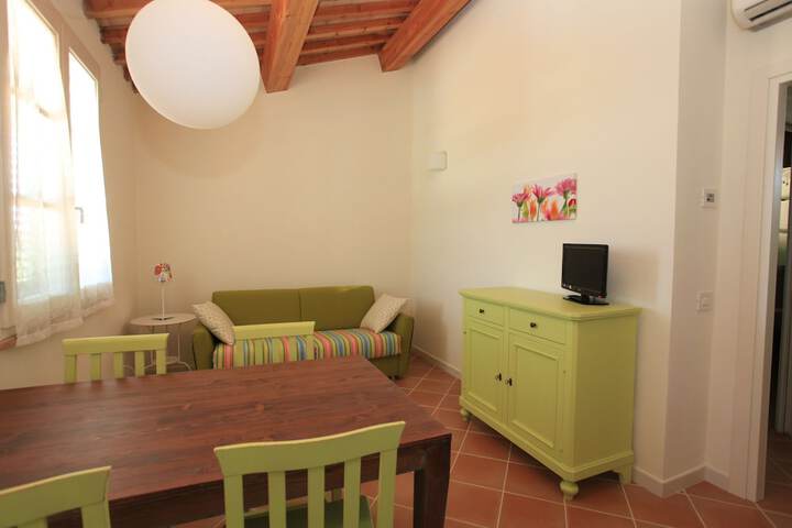 Room 12 of 39