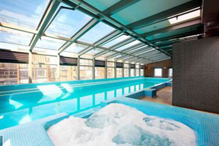 Pool 20 of 21