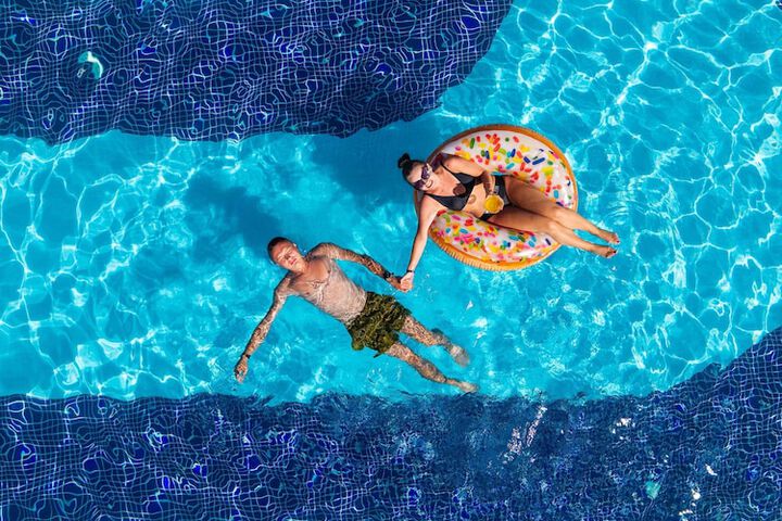 Pool 195 of 525