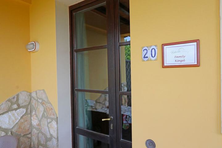 Hotel 53 of 68