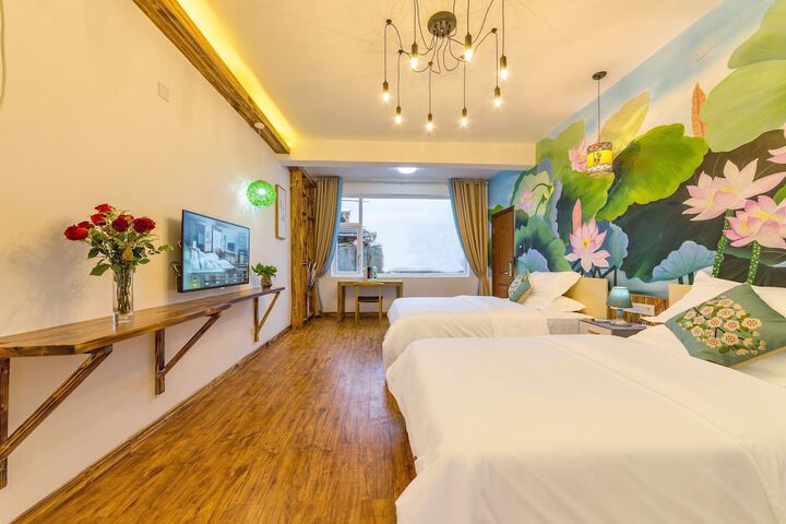 Room 17 of 41