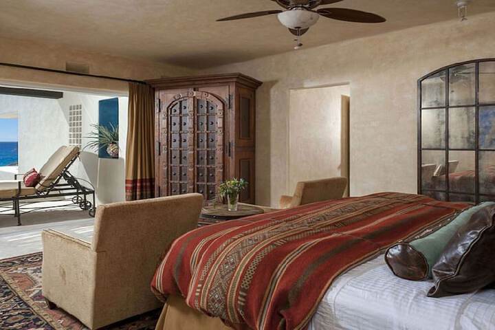 Room 5 of 19