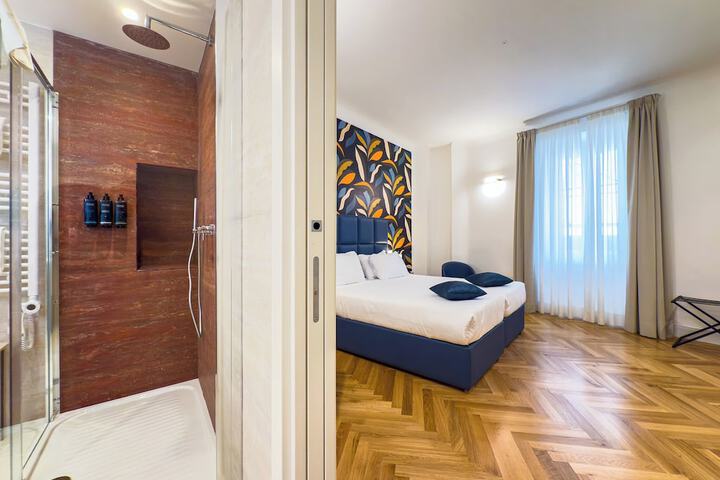 Room 183 of 238