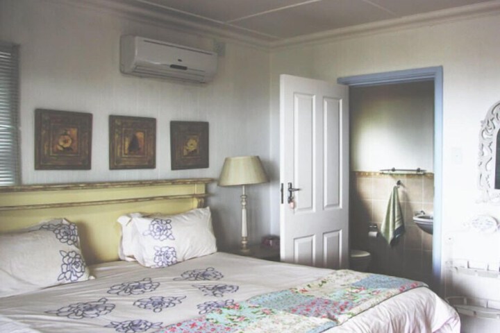 Room 2 of 13