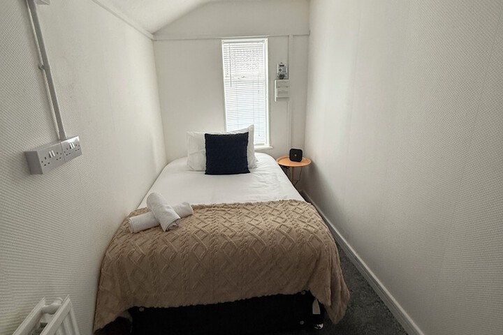 Room 3 of 14