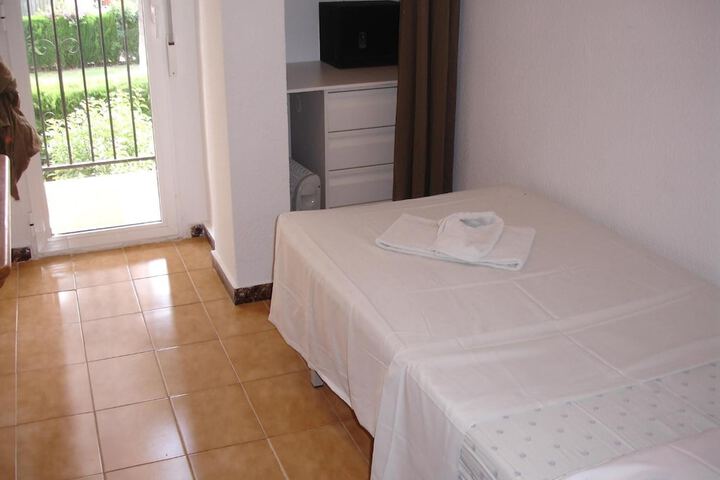 Room 7 of 53