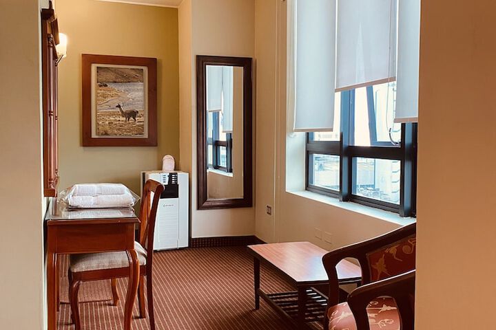 Room 8 of 47