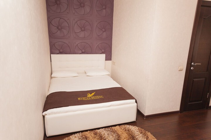 Room 48 of 67