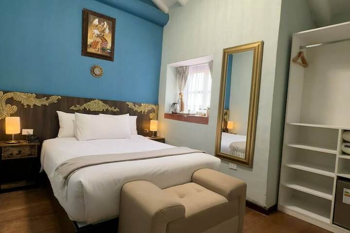 Room 27 of 65