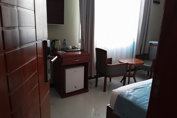 Room 22 of 119