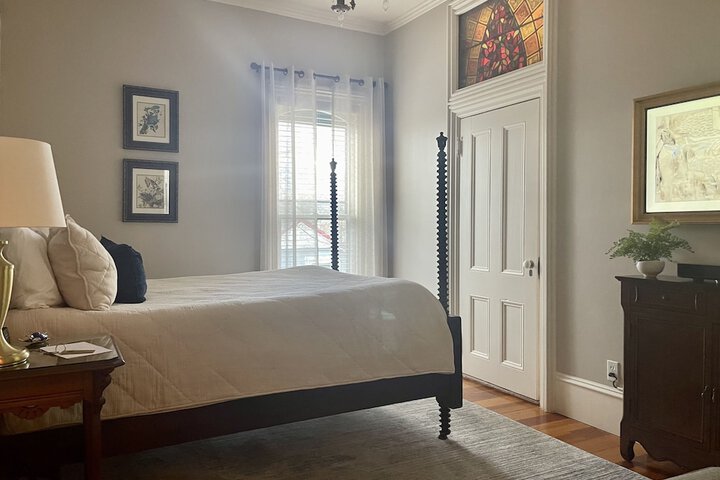 Room 19 of 74