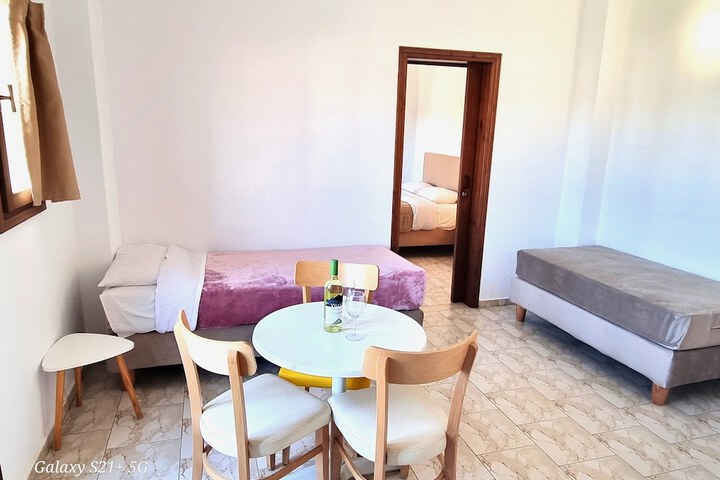 Room 65 of 157