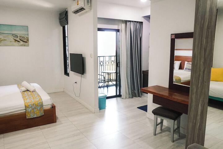 Room 12 of 57