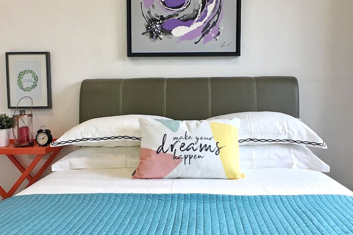 Room 16 of 26