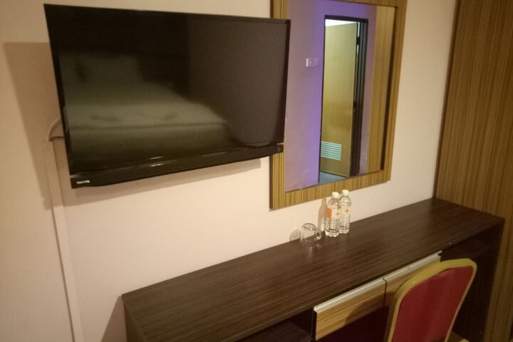 Room 26 of 41