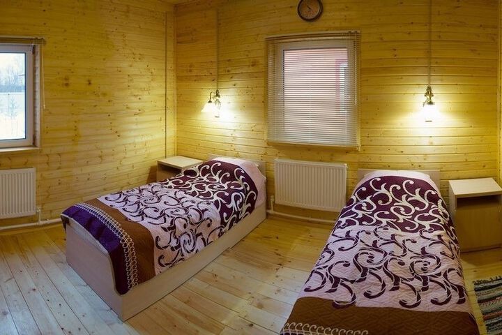 Room 10 of 46