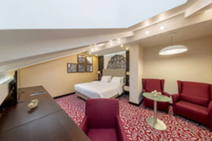 Room 9 of 57