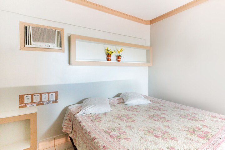 Room 33 of 35