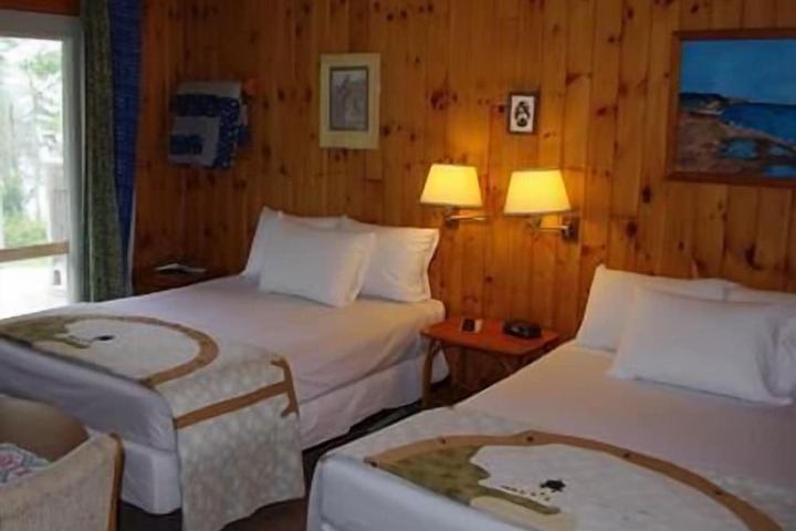 Room 16 of 155