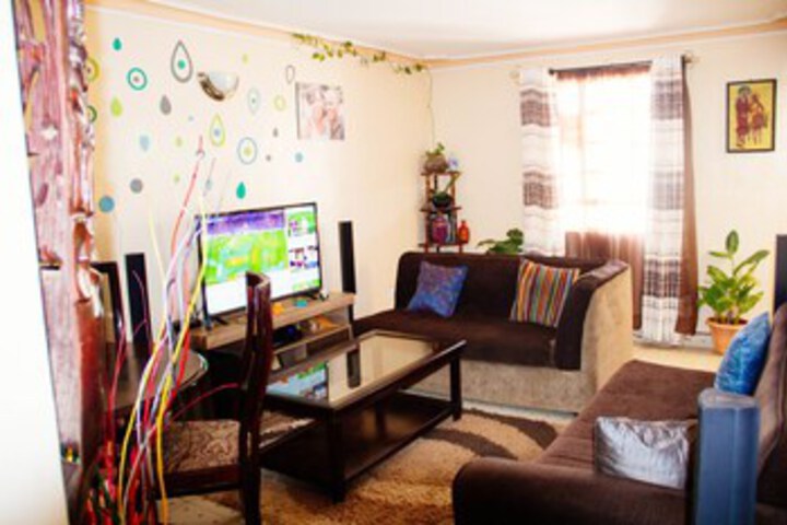 Room 4 of 13