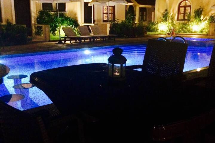 Pool 25 of 40