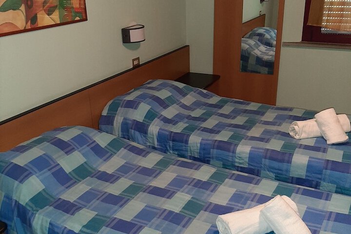 Room 21 of 55