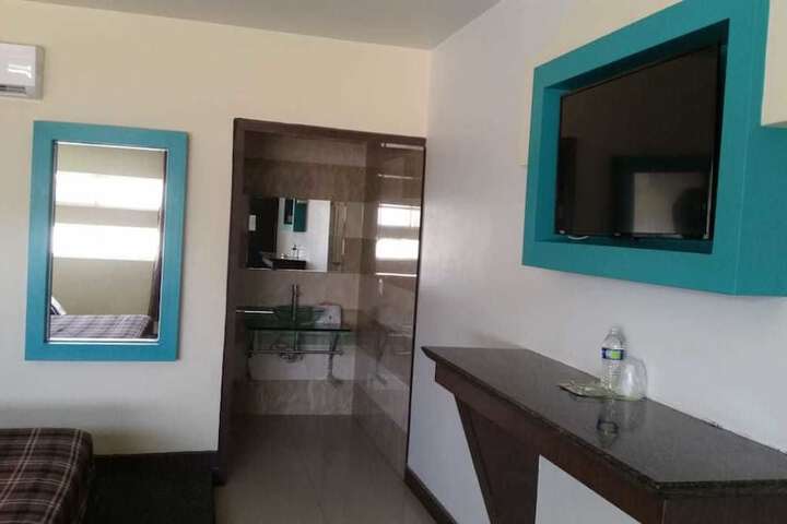Room 4 of 52
