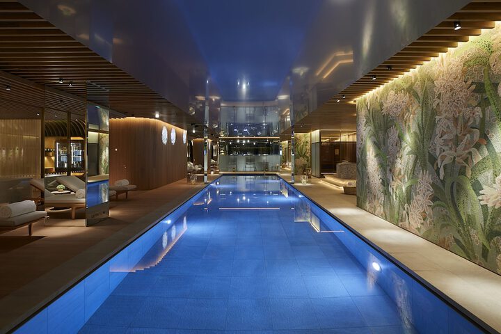 Pool 35 of 52