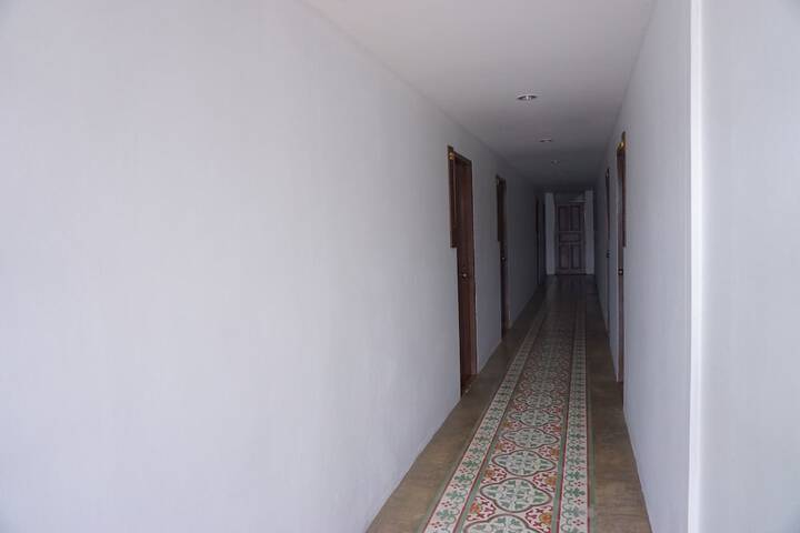 Ballroom/Hall 54 of 64
