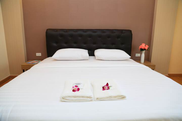 Room 5 of 59