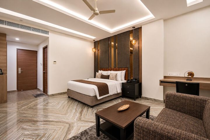 Room 15 of 75