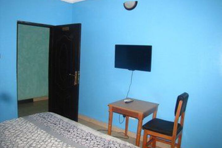 Room 3 of 19