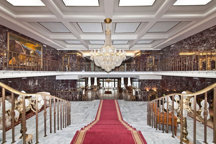 Hotel 2 of 59
