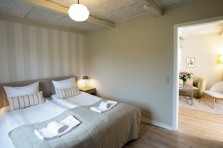 Room 7 of 29
