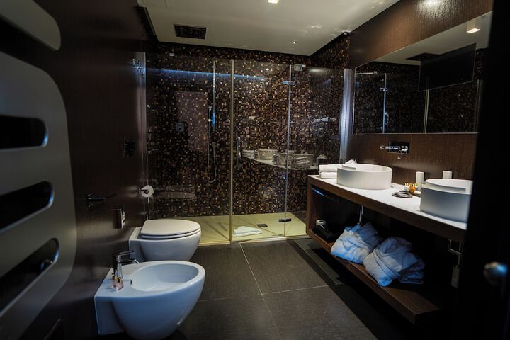 Bath Interior