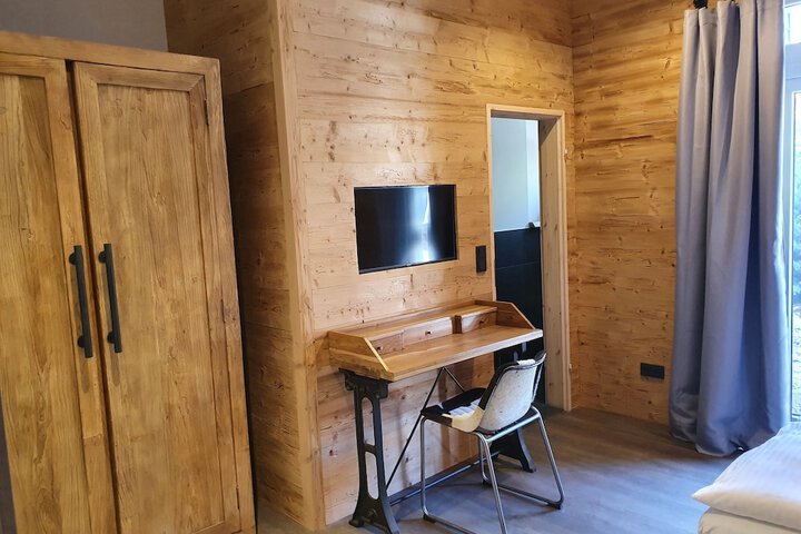 Room 40 of 131