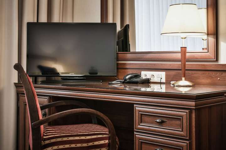 In-room business center