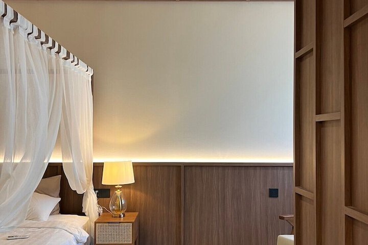 Room 10 of 70