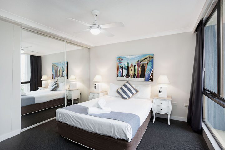 Room 3 of 240