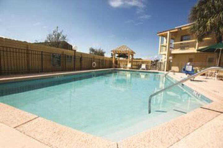 Pool 79 of 94