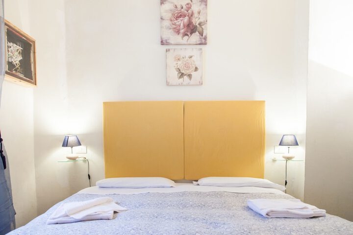 Room 15 of 24