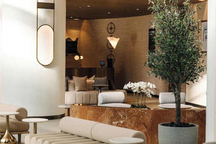 Hotel Lobby
