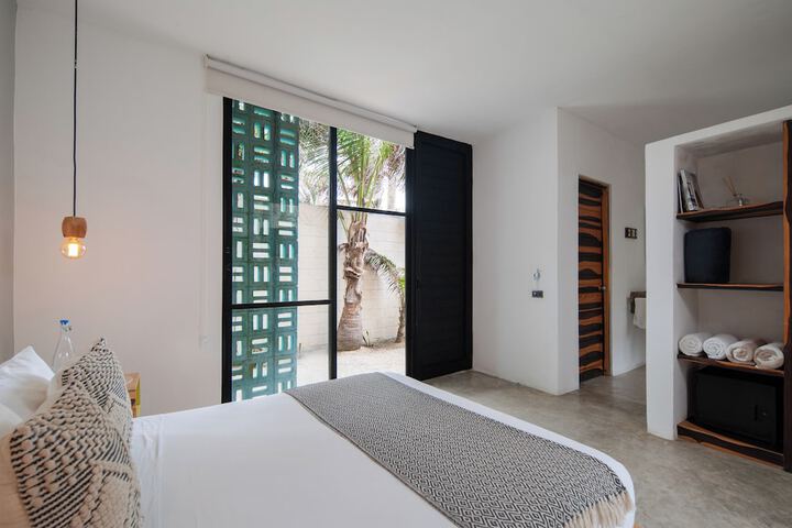 Room 20 of 85