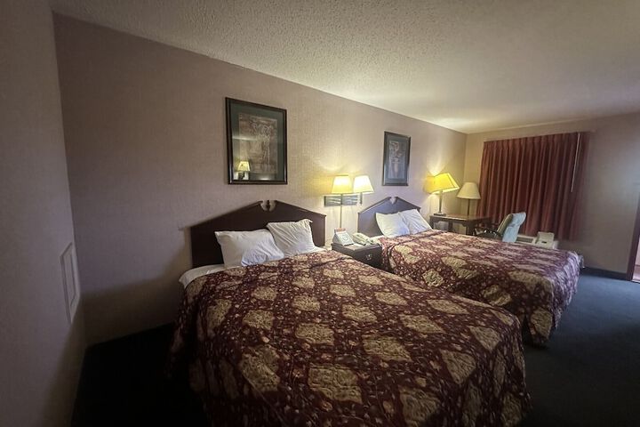 Room 22 of 27