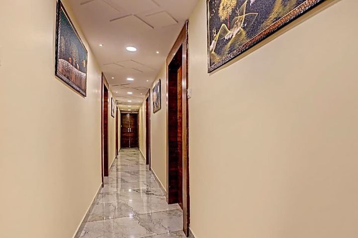 OYO Hotel Villa Prime