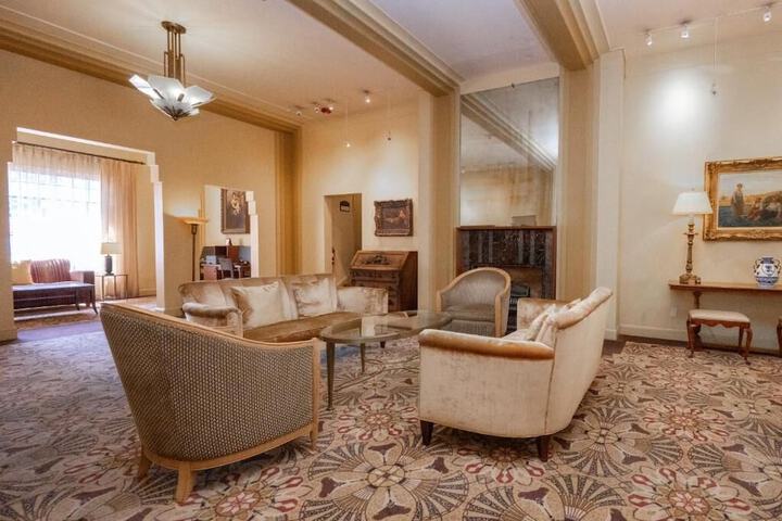 Hotel Interior 11 of 64